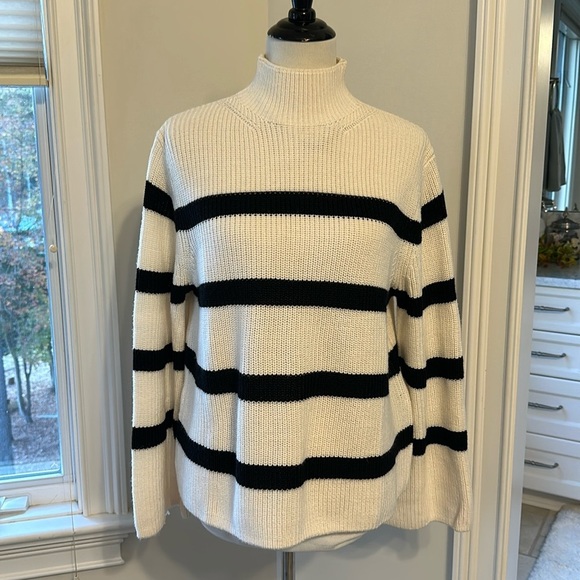 Banana Republic Mock Neck Black & Cream Stripe Sweater, Wool Blend, Size Medium - Picture 1 of 9